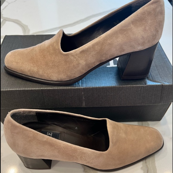 NIB Glacee Taupe Suede Leather Block Heel Pumps Size 7 1/2 AA Narrow - Picture 3 of 7